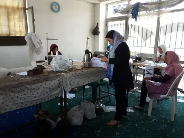 Taliban'dan sonra çalışan kadınları korku sardı